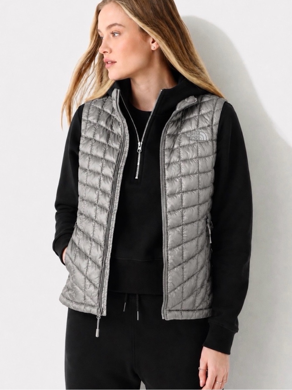 THE NORTH FACE ThermoBall Metallic Silver Puffer Vest Size S